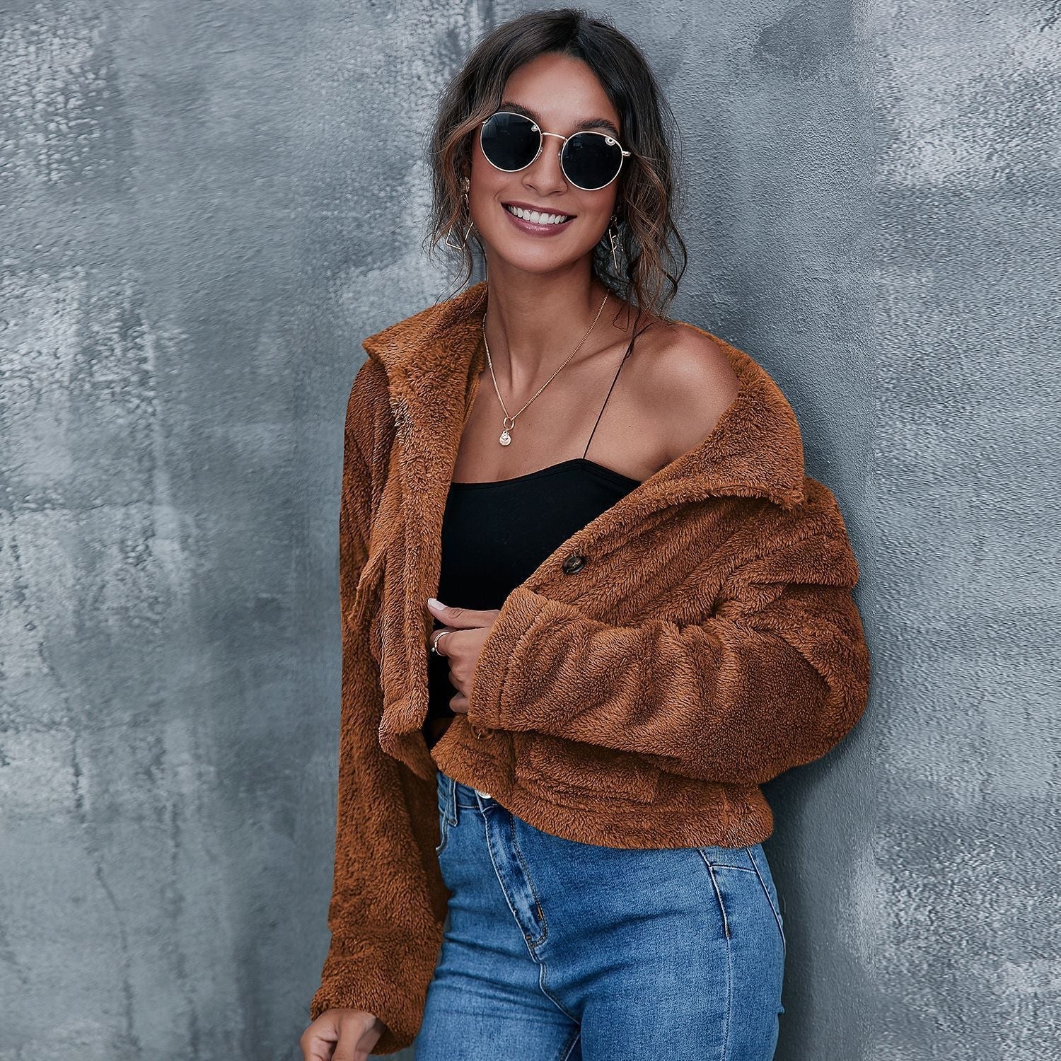 Ultra-Warm Faux Fur Plush Cropped Winter Jacket Feminé Luxé