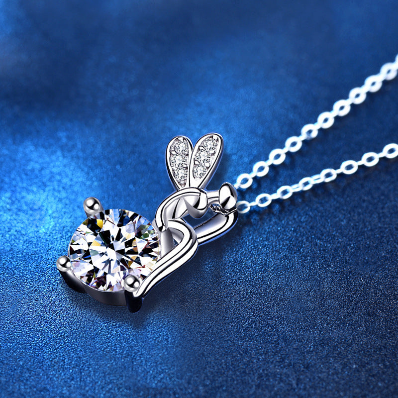 The Dazzling Flower Fairy Moissanite Pendant Feminé Luxé