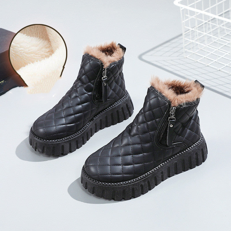 The 'Alpine Retreat' Quilted Platform Snow Boots Feminé Luxé