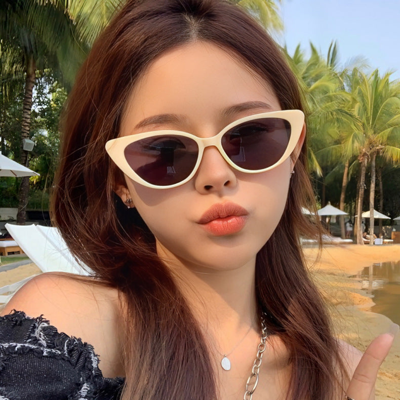 The "Maverick" Collection: Classic Metal Aviator Sunglasses - Unisex UV400 Heritage Feminé Luxé