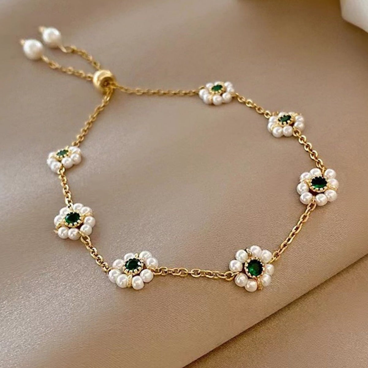 Pearl Flowers Bracelet All-match Fashion Adjustable Chain Bracelet Feminé Luxé